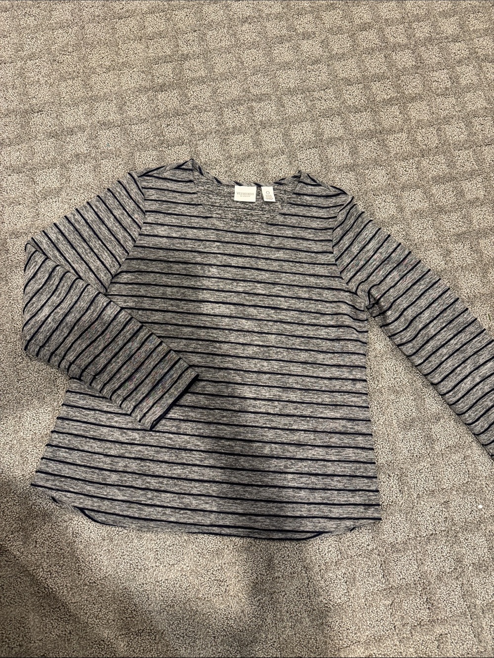 Chico's Gray Striped Long Sleeve Tee